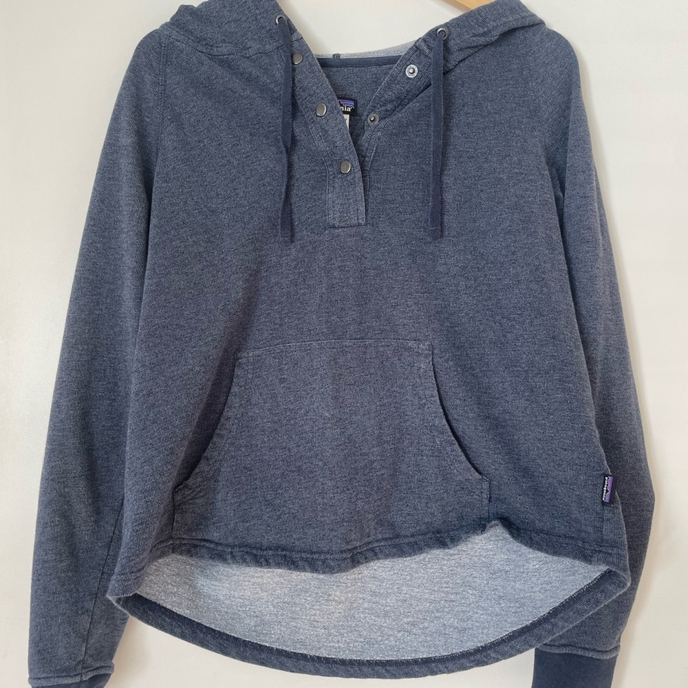 Patagonia Heather Navy Hooded Pullover